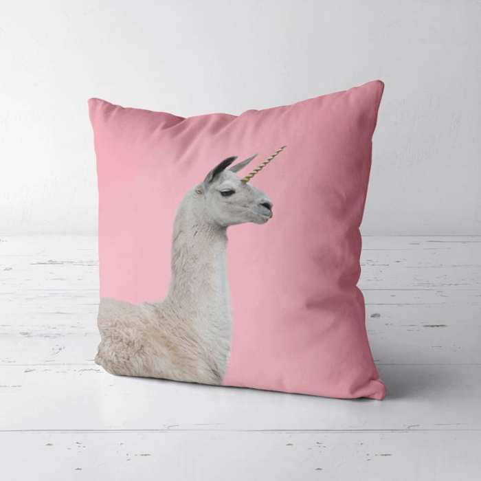 Poszewka Pinkish Lama  45x45 cm