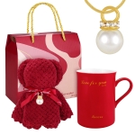 Zestaw upominkowy Teddy Kubek + Ręcznik Czerwony